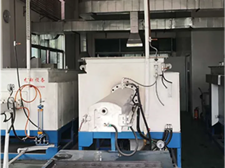Copper infiltration furnace for tungsten-copper parts